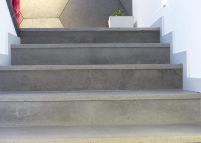 okładziny schodów z betonu