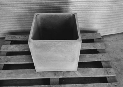 Beton architektoniczny - concrete flowerpots